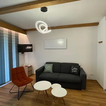 Appartamento Moderne-ferienwohnung-nur-500m-vom-millstaetter-see-entfernt *